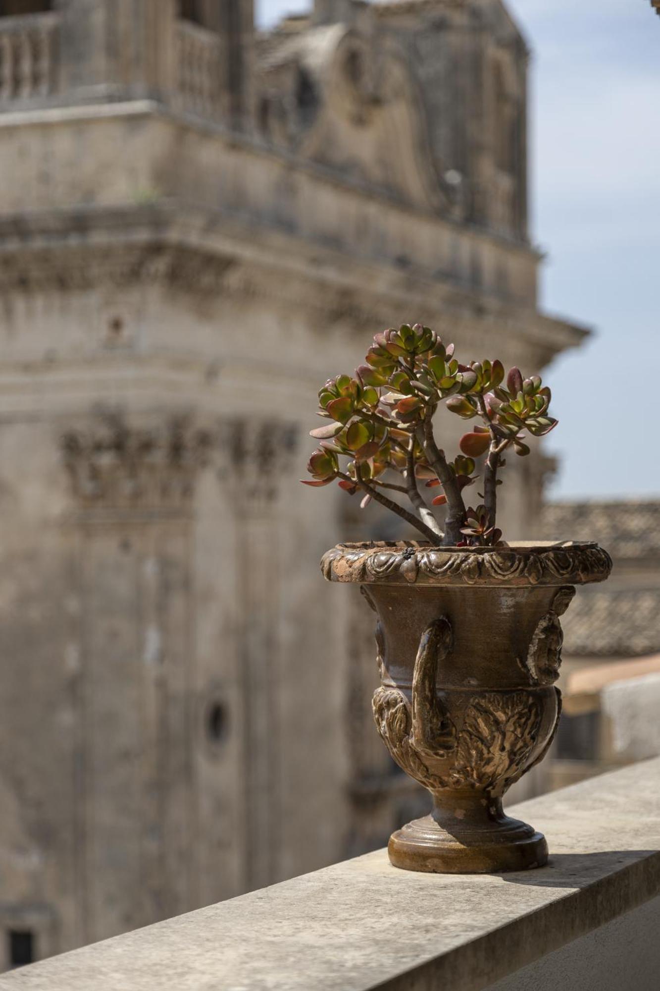 B&B Vicere Speciale Noto Luaran gambar